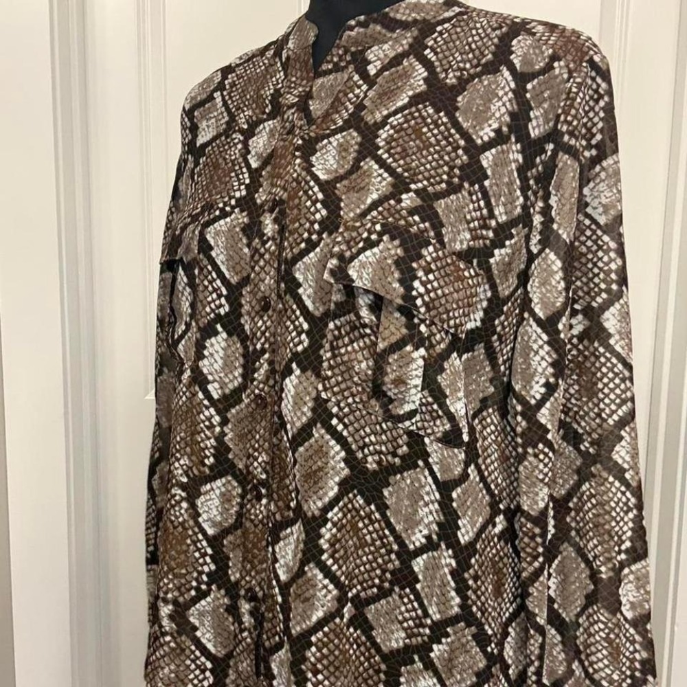 Brown and cream snakeskin button‎ up shirt - Size M